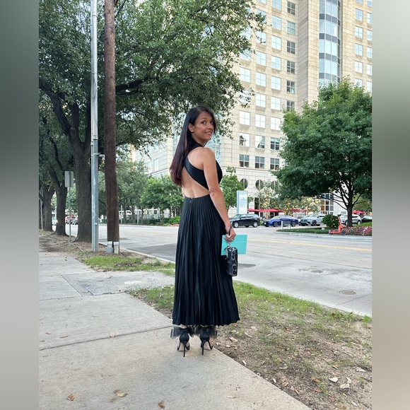 The BEAN IS LIVE 🫘 - Picture 9 of 9